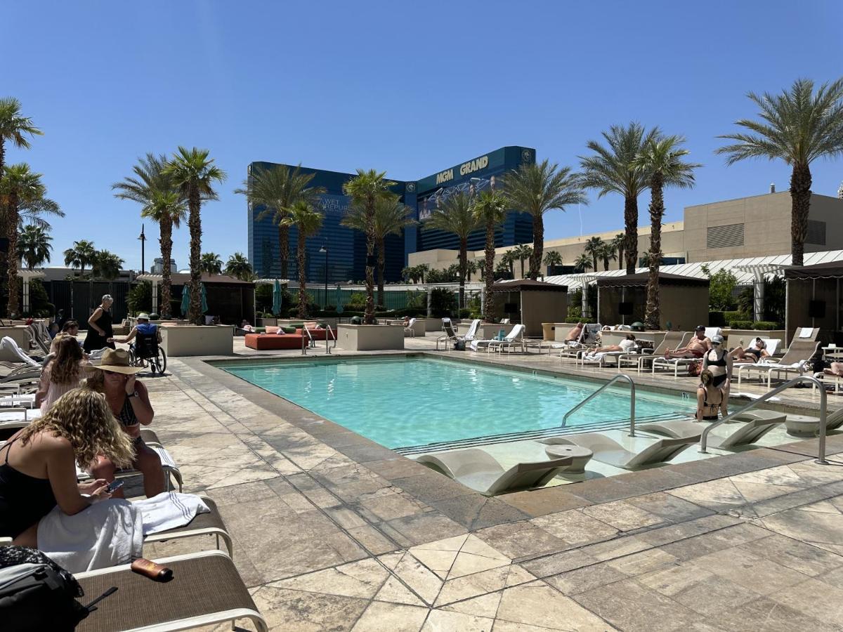 Mgm Signature Deluxe Balcony Strip View Suite Λας Βέγκας Εξωτερικό φωτογραφία