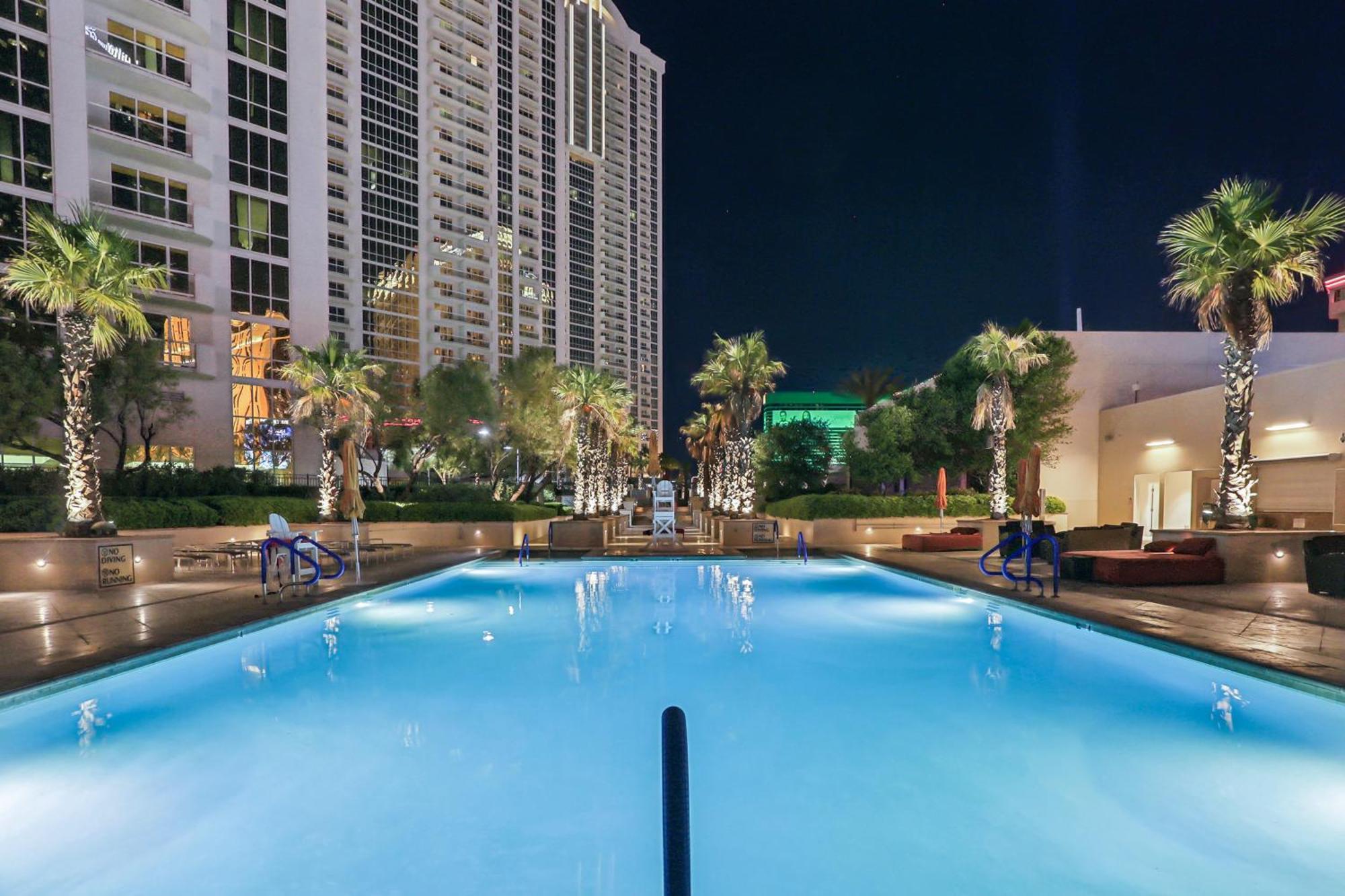 Mgm Signature Deluxe Balcony Strip View Suite Λας Βέγκας Εξωτερικό φωτογραφία
