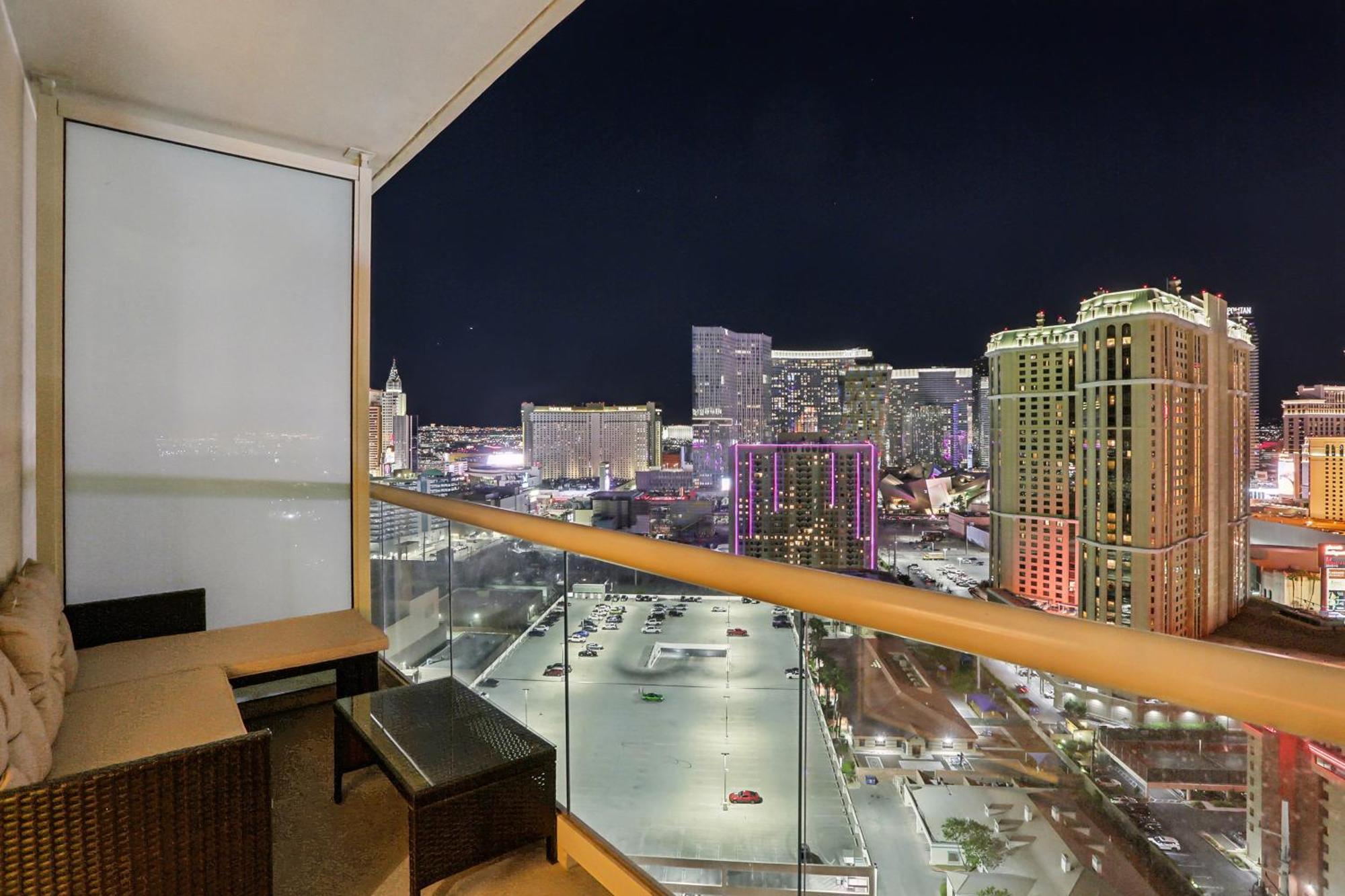 Mgm Signature Deluxe Balcony Strip View Suite Λας Βέγκας Εξωτερικό φωτογραφία