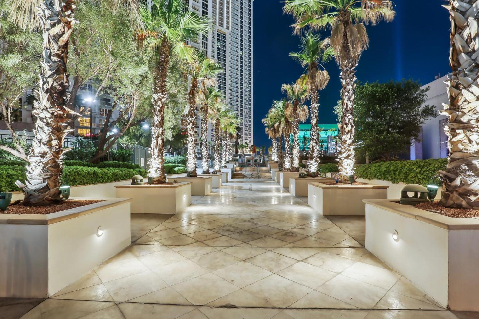 Mgm Signature Deluxe Balcony Strip View Suite Λας Βέγκας Εξωτερικό φωτογραφία