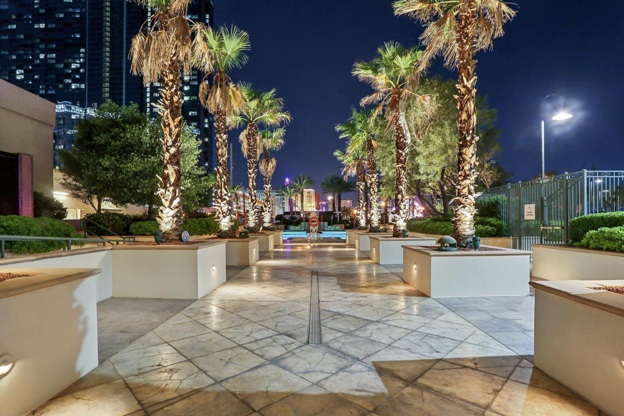 Mgm Signature Deluxe Balcony Strip View Suite Λας Βέγκας Εξωτερικό φωτογραφία