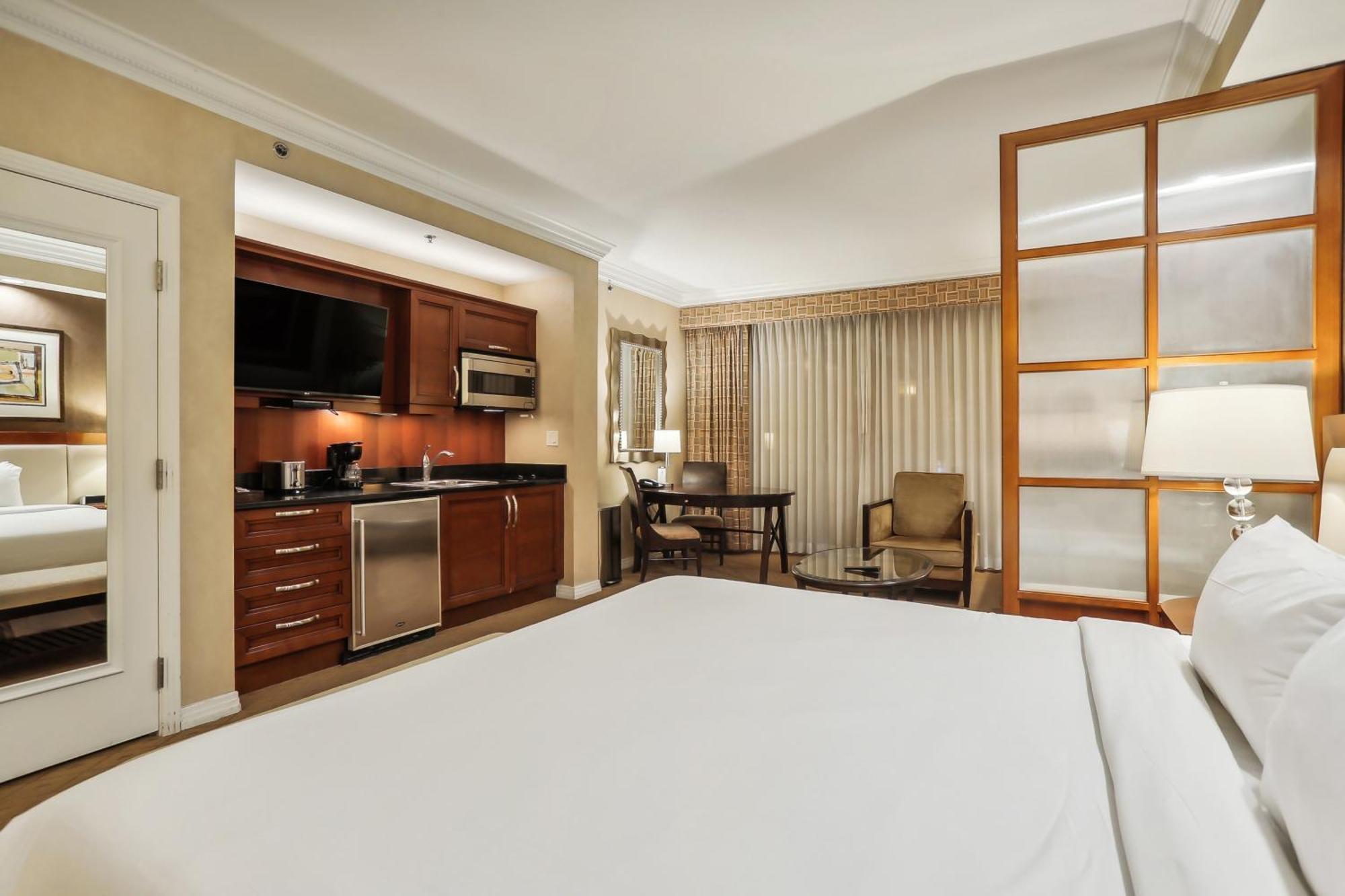 Mgm Signature Deluxe Balcony Strip View Suite Λας Βέγκας Εξωτερικό φωτογραφία